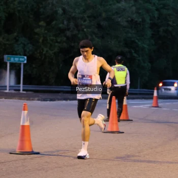 Runner Photo 3539419