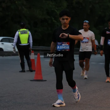 Runner Photo 3539537