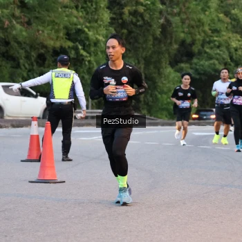 Runner Photo 3539585