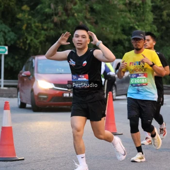 Runner Photo 3539587