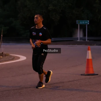 Runner Photo 3539660