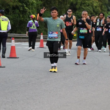 Runner Photo 3539765