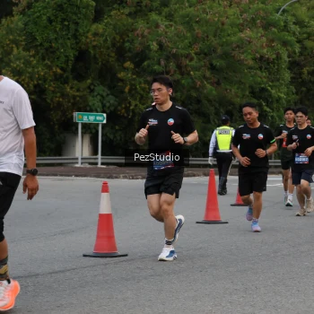 Runner Photo 3539890