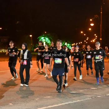 Runner Photo 3539912