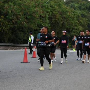 Runner Photo 3539918