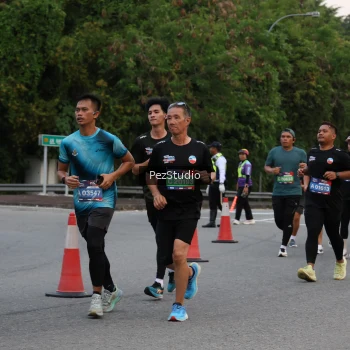 Runner Photo 3539919