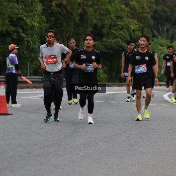 Runner Photo 3540009