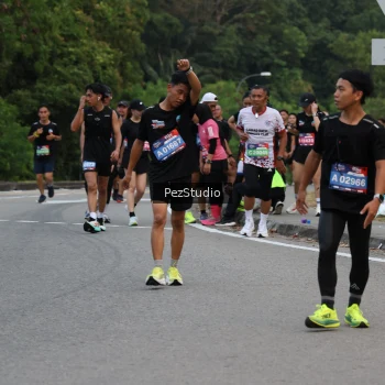 Runner Photo 3540013