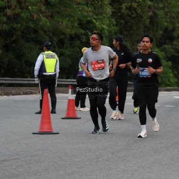 Runner Photo 3540025