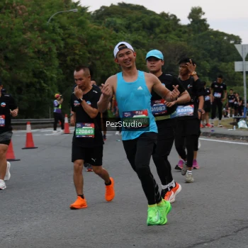 Runner Photo 3540388