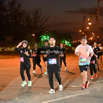 Runner Photo 3540425