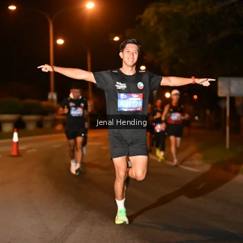 Runner Photo 3540695