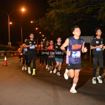 Runner Photo 3540776