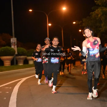 Runner Photo 3540825