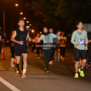 Runner Photo 3540871