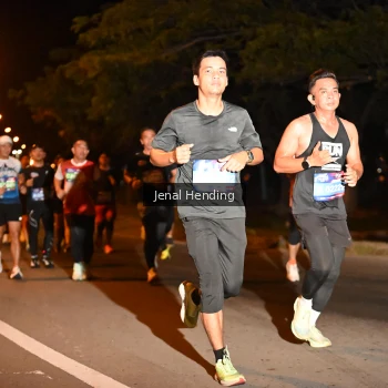 Runner Photo 3540919