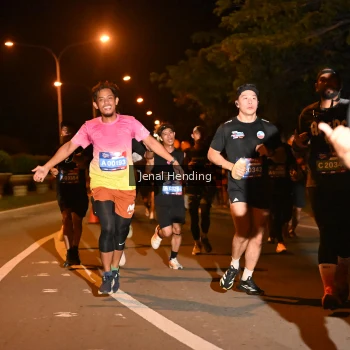 Runner Photo 3540977