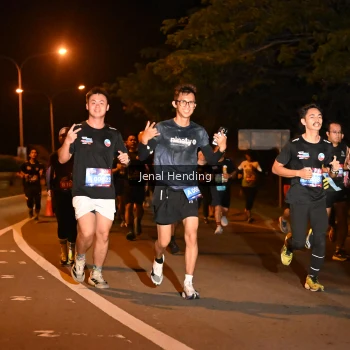 Runner Photo 3540979