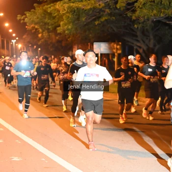 Runner Photo 3540996