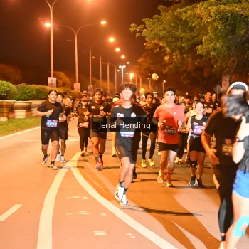 Runner Photo 3541016