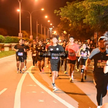 Runner Photo 3541017