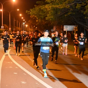 Runner Photo 3541037