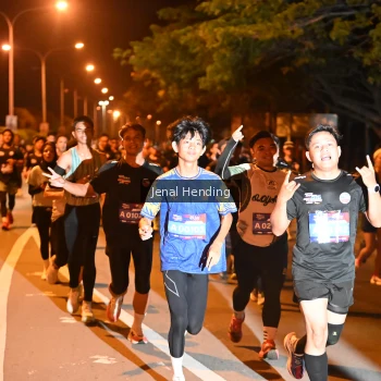 Runner Photo 3541039
