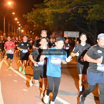 Runner Photo 3541045