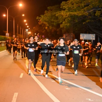 Runner Photo 3541060