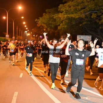Runner Photo 3541065