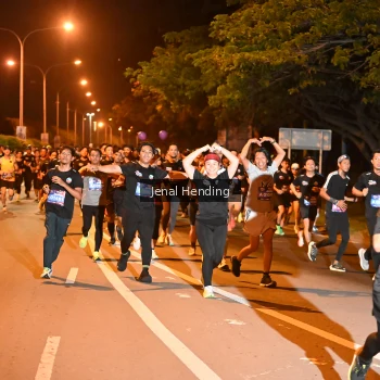 Runner Photo 3541067