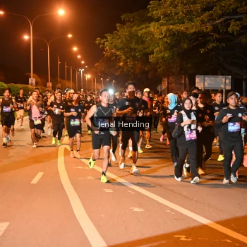 Runner Photo 3541078