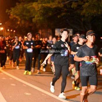 Runner Photo 3541099
