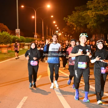 Runner Photo 3541111