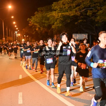 Runner Photo 3541120