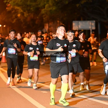 Runner Photo 3541170