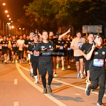 Runner Photo 3541180