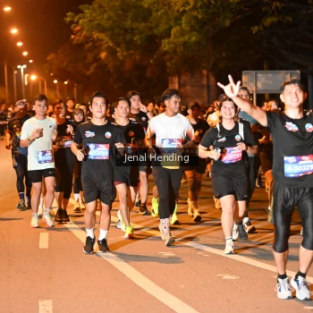 Runner Photo 3541181