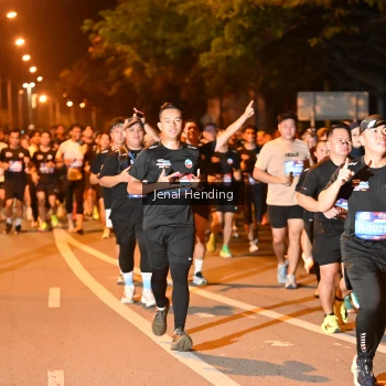 Runner Photo 3541183