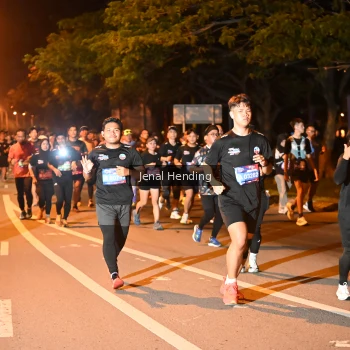 Runner Photo 3541185