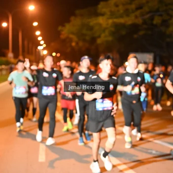 Runner Photo 3541215