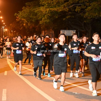 Runner Photo 3541222