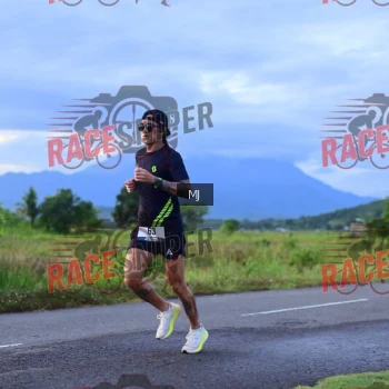 Runner Photo 354124