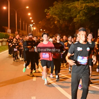Runner Photo 3541250