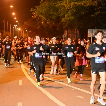 Runner Photo 3541254