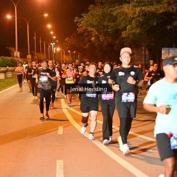 Runner Photo 3541270