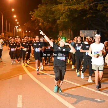 Runner Photo 3541276