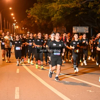 Runner Photo 3541283