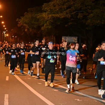Runner Photo 3541313