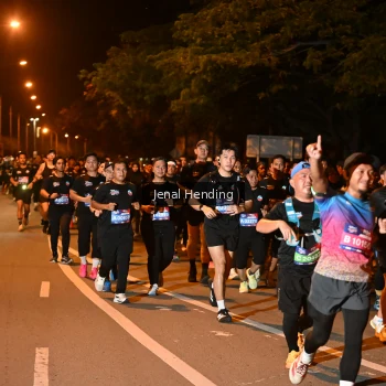 Runner Photo 3541314